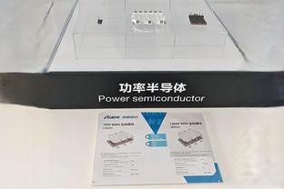 遗憾伤退！马奎尔本场数据：40分钟3解围1次空中对抗 评分6.8